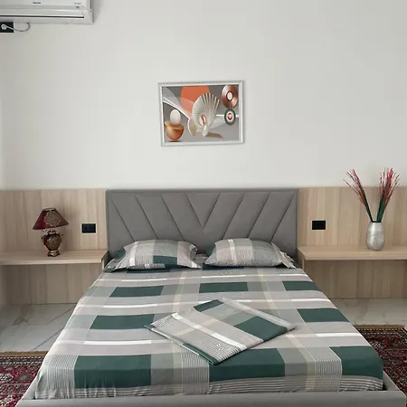 Briart Apartamento *