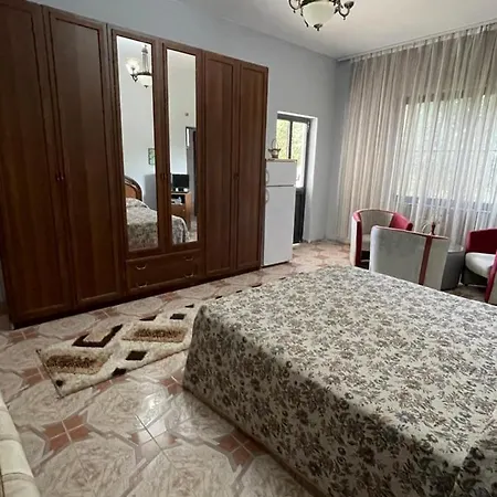 Vila Briart Durres