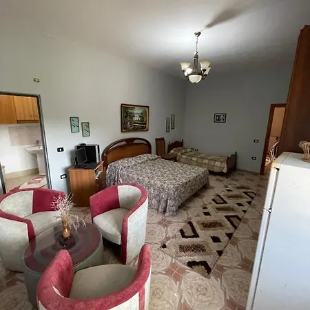 Vila Briart * Durres