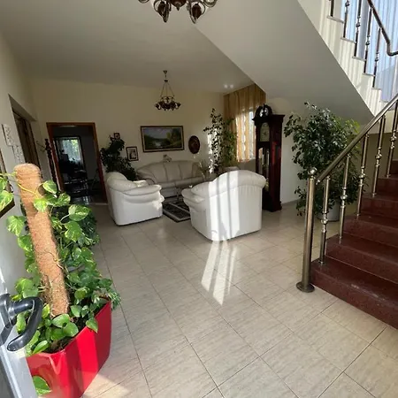 Apartment Vila Briart