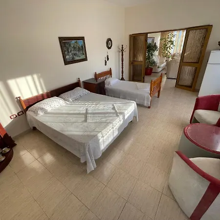 Vila Briart * Durres