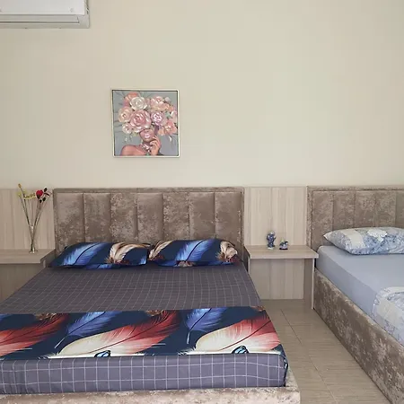 Briart 아파트 Durrës