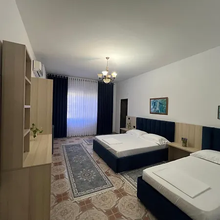 Apartment Briart Durrës